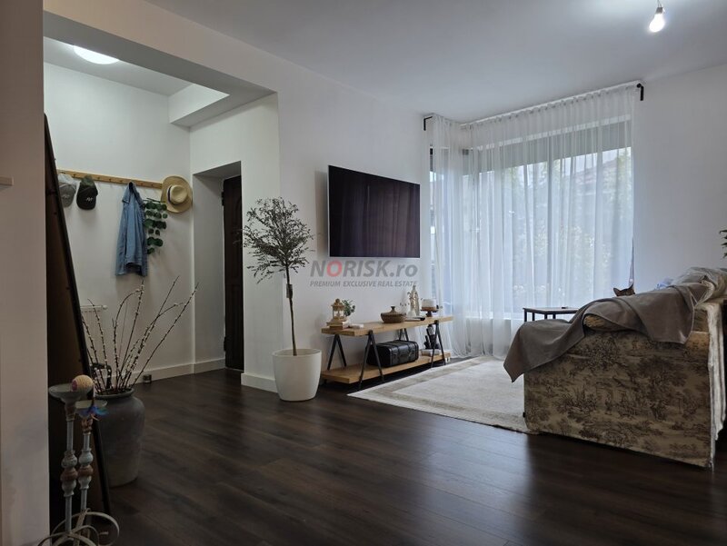 Casa inteligenta, sustenabila si eleganta, refugiul unui designer